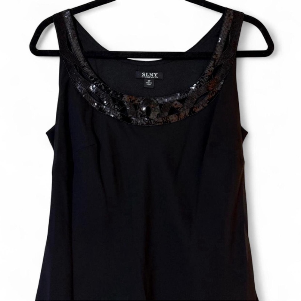 SLNY Black Tiered Chiffon Cocktail Dress Sequin Neckline 8P Petite - Picture 7 of 9